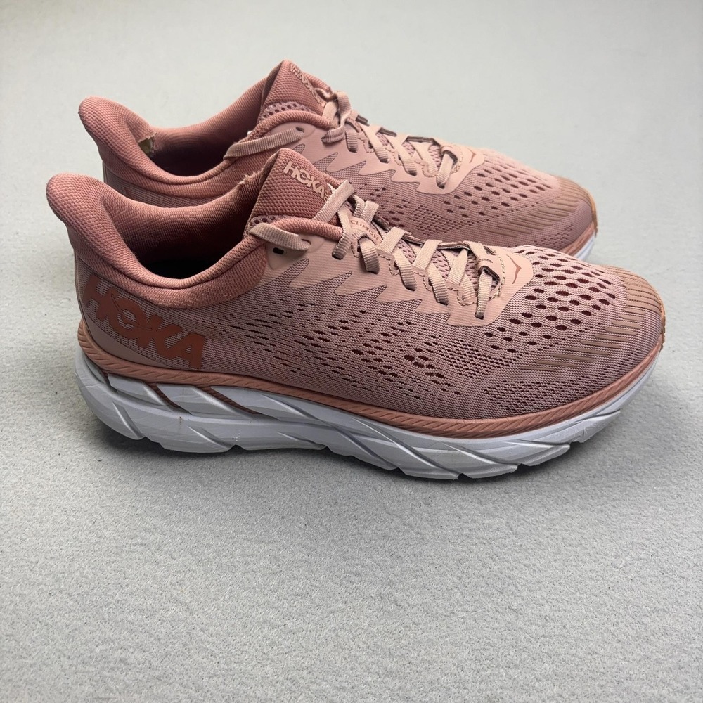 Hoka One One Clifton 7 Shoes Womens Size 8.5 Pink Running Sneakers 1110509 MRCB